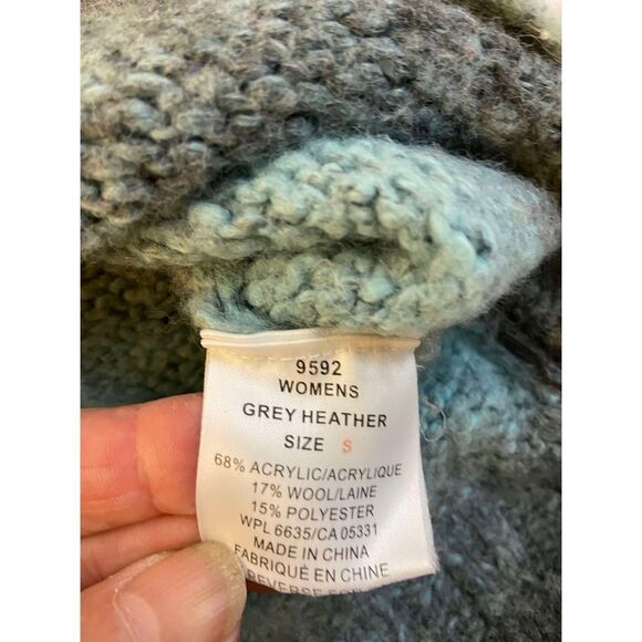 Woolrich Wool blend Cropped Ls sweater Womens Small S Aqua & Gray color block - Picture 7 of 7